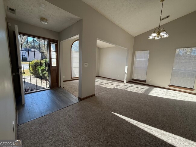 Building Photo - 235 Whirlwind Ct