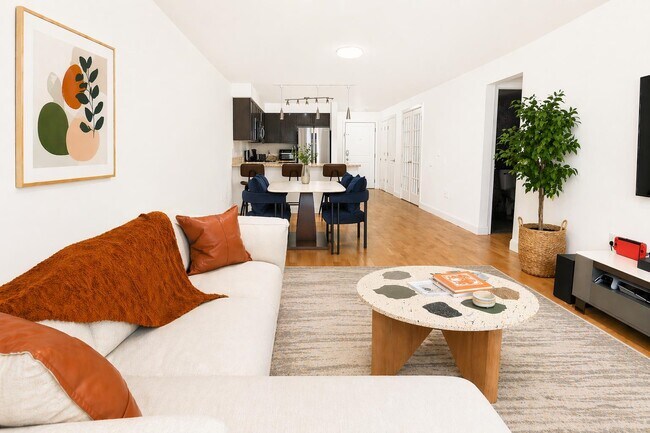 Building Photo - 5711 Jefferson St