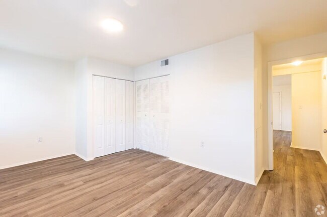 Building Photo - 6428 Elkhardt Rd