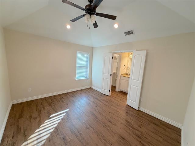 Building Photo - 1108 W Day St