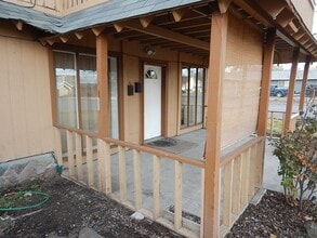 Building Photo - 0467