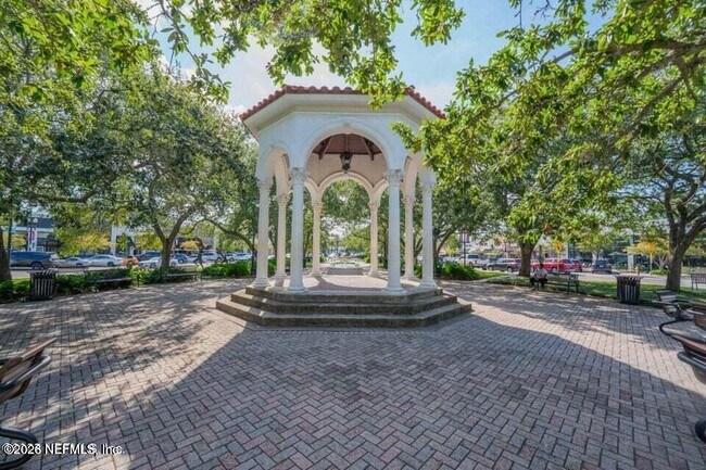 Building Photo - 1827 San Marco Blvd