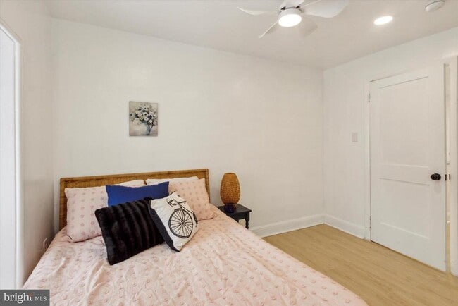 Building Photo - 42 E Haines St