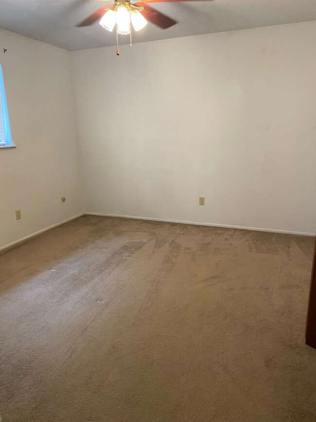 Building Photo - 2106 Eastwind St