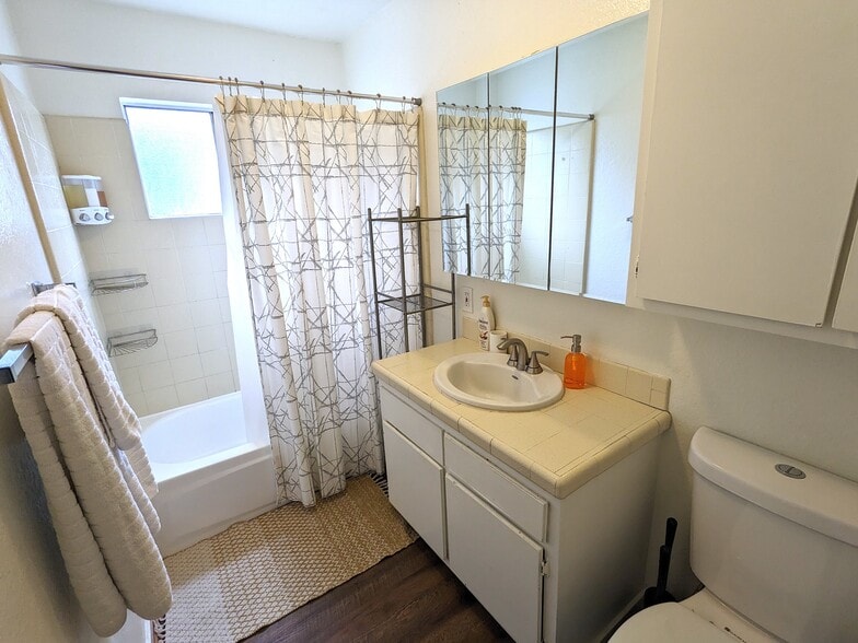 Second Bathroom - 1634 W 104th St