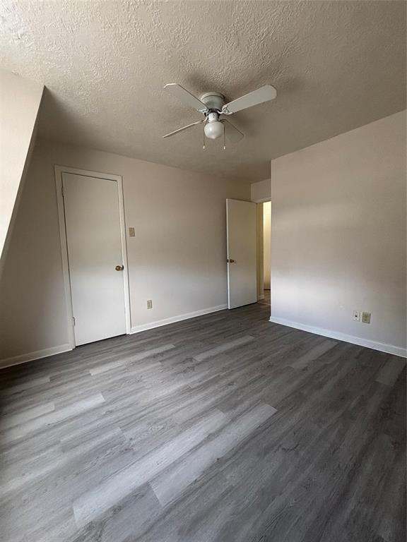 Building Photo - 218 S Pruett St
