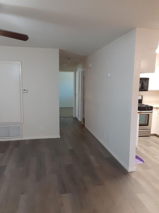 Building Photo - 3 bed/2 bath Country living Yucaipa!