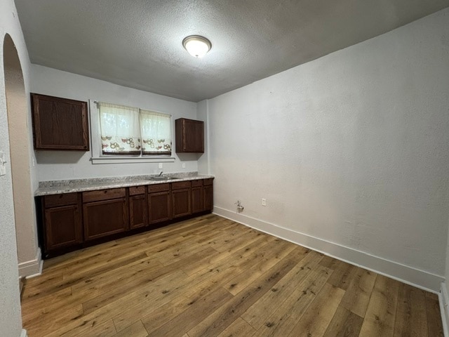 Building Photo - 326 Eastlawn St