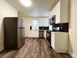 Building Photo - Updated 1BR House Now Available!