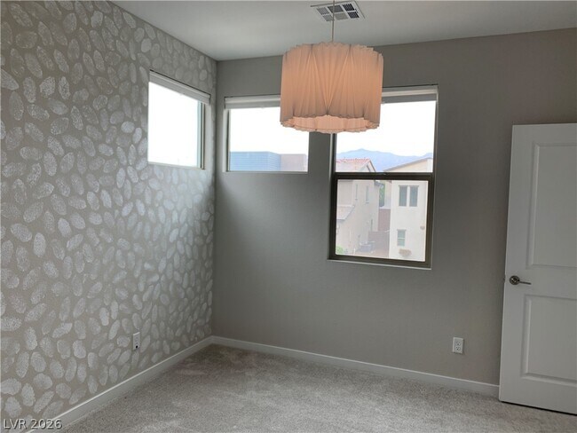 Building Photo - 537 Ruby Mesa Ave