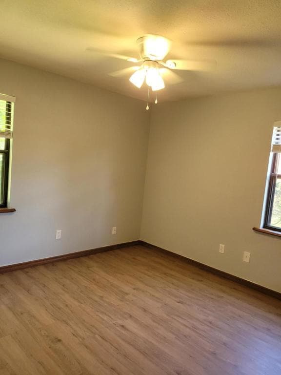 Building Photo - 2701 NE 10th St