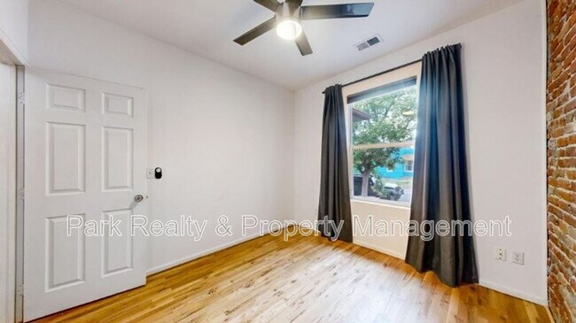 Building Photo - 2738 N Downing St