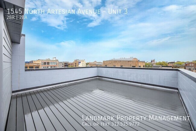 Building Photo - 1545 N Artesian Ave