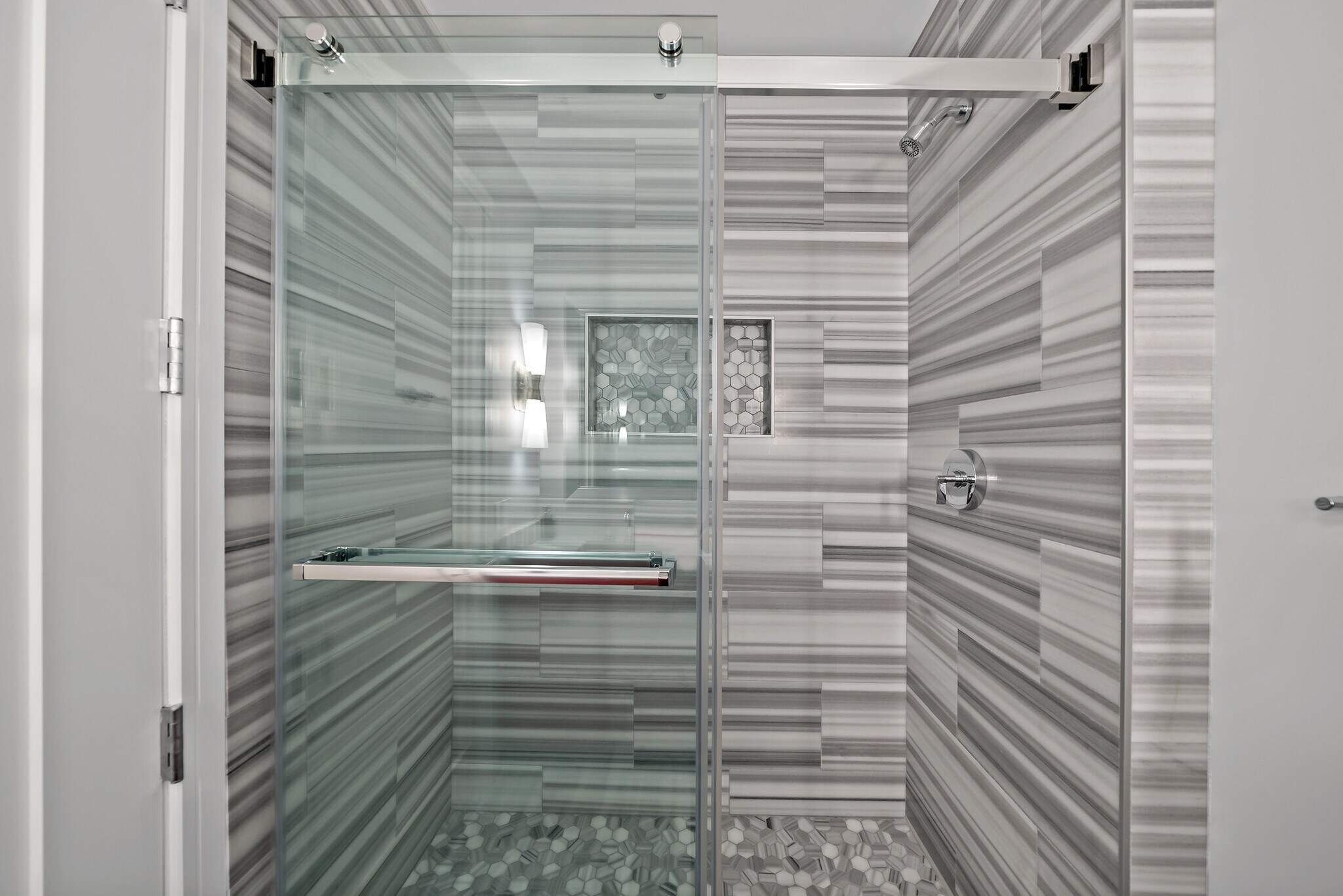 3rd Bath - 1414 S Penn Sq