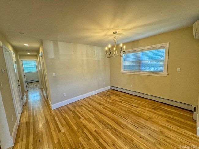 Building Photo - 203-30 28th Ave