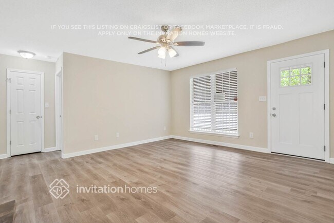 Building Photo - 282 Seals Dr