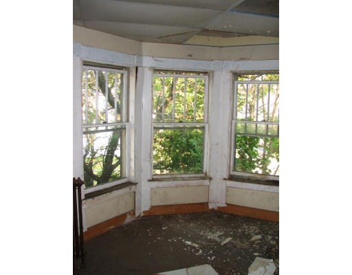  - 38 Claflin St