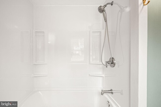 Building Photo - 18 N Brandywine Ave