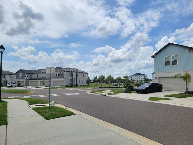 Building Photo - 7694 Momentum Pkwy