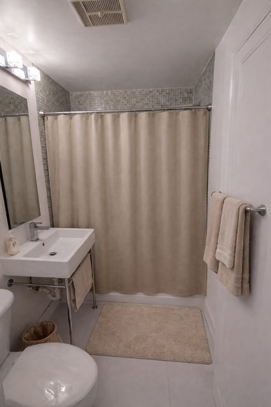 Bathroom - 900 16th St