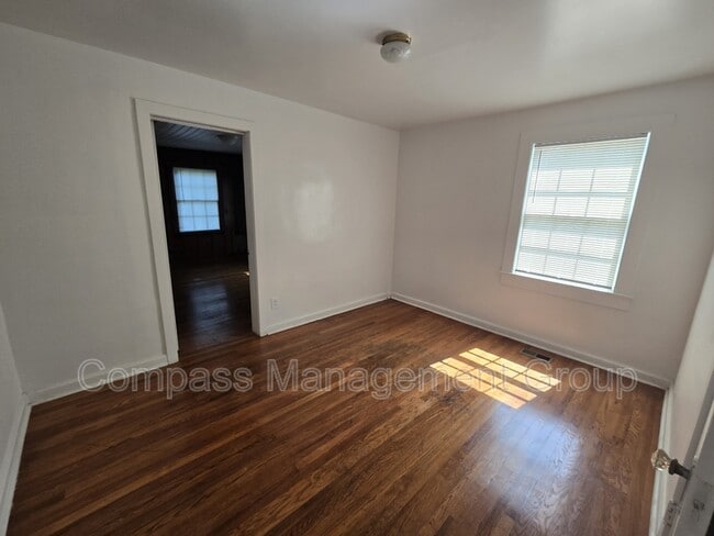 Building Photo - 1719 McClung Ave