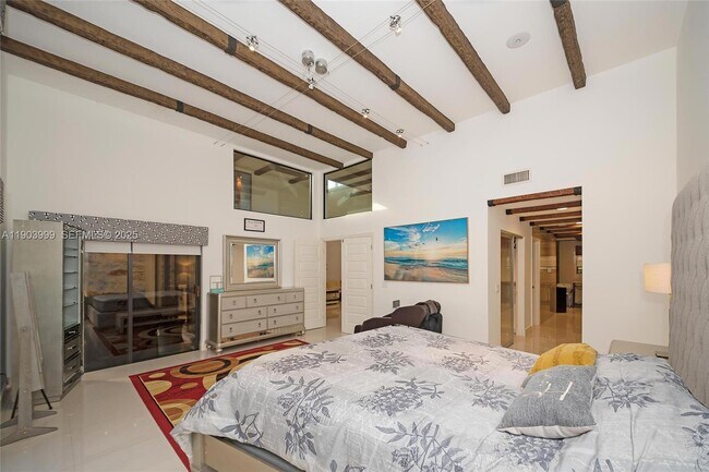 Building Photo - 9318 NW 50th Doral Cir S