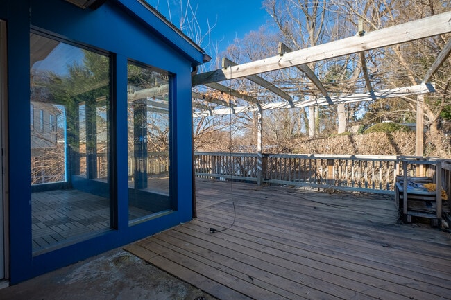 Building Photo - 1407 Leegate Rd NW