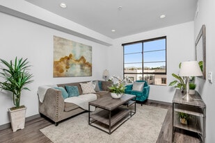Building Photo - Venice Luxury Apartments