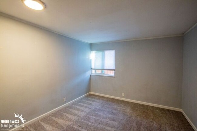 Building Photo - Stunning 1Bdm 1Ba Apartment in Las Vegas