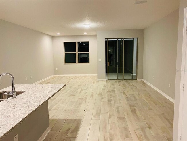 Building Photo - 229 Rustic Loop