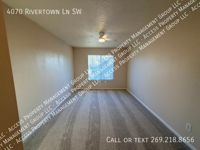 Building Photo - 4070 Rivertown Ln SW