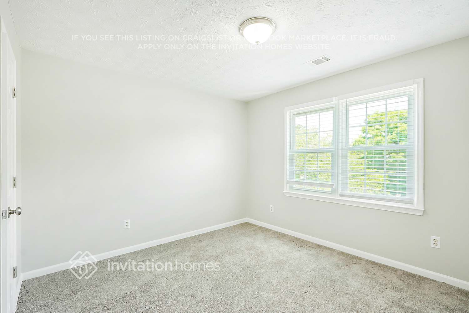 Building Photo - 3206 Elizabeth Ln