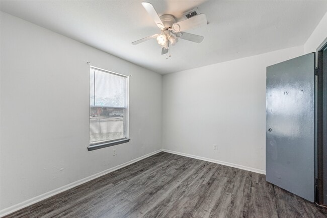 Building Photo - 3348 Scotch Moss Ln