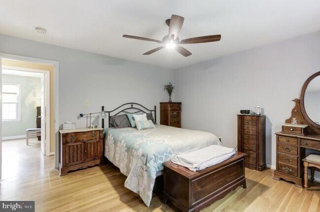 Building Photo - 7893 Godolphin Dr