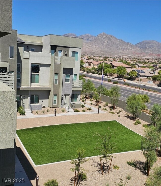 Building Photo - 11468 Roaring Peak Dr