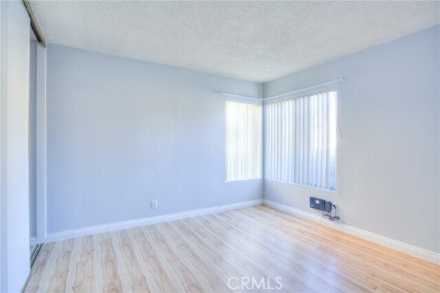 Building Photo - 3 Carriage Way