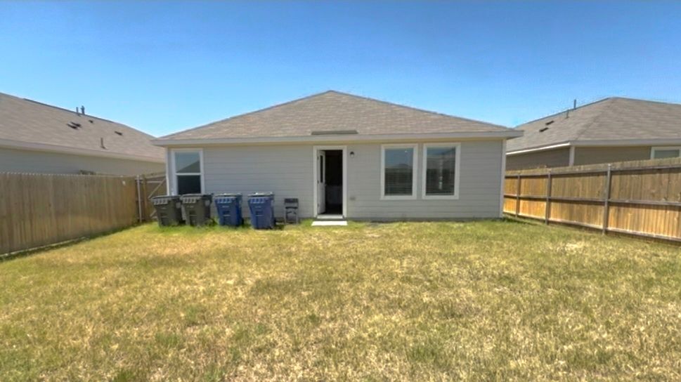 Building Photo - 1141 Catclaw Rd