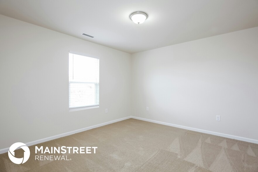 Building Photo - 110 Calhoun Pl