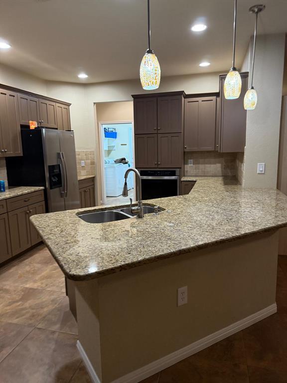 Building Photo - 235 Red Poppy Trail