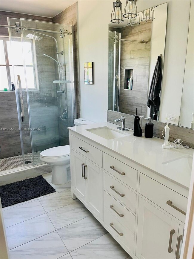 Building Photo - 1652 Orchid Bend