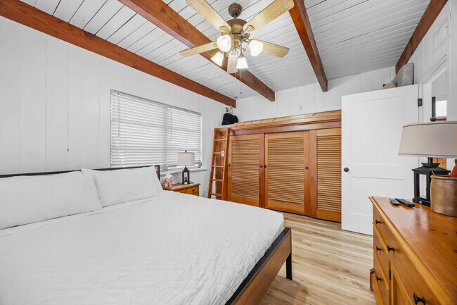 Building Photo - 11560 Dragon Point Dr