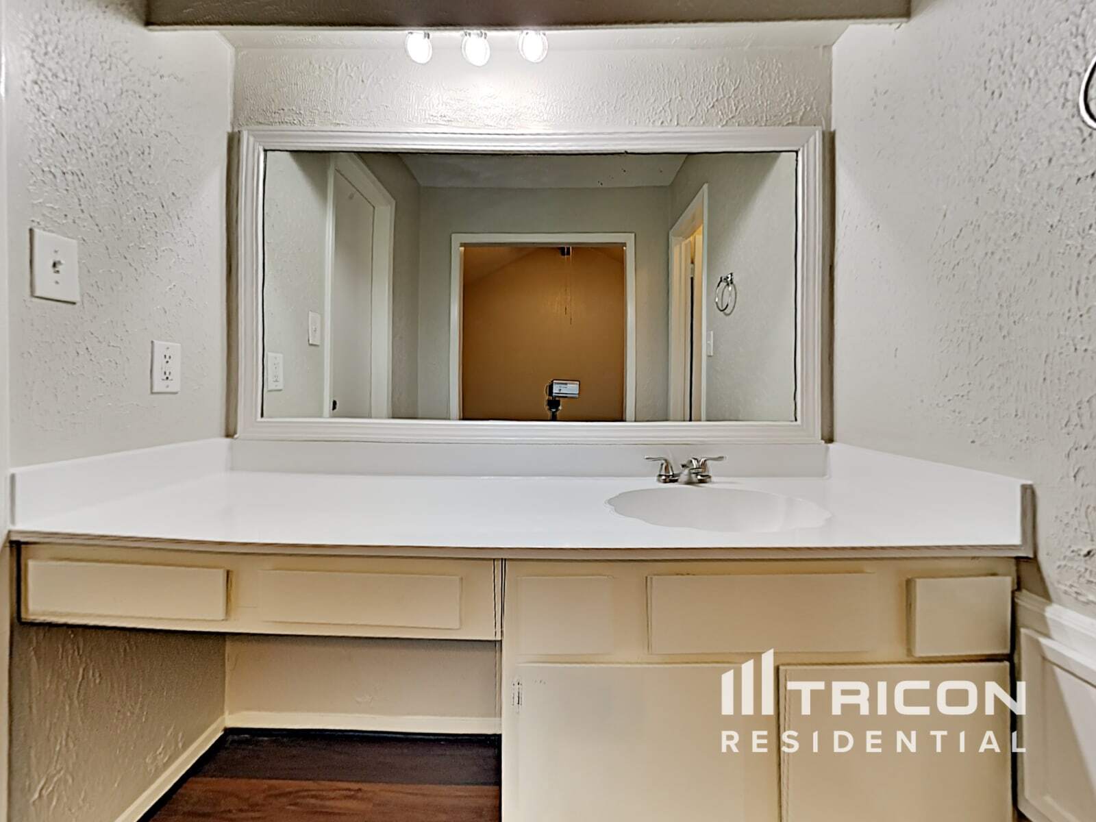Building Photo - 5814 Arncliffe Dr