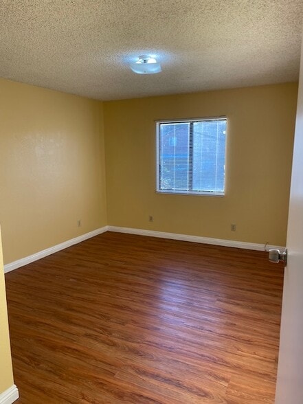 Building Photo - 11109 S Broadway