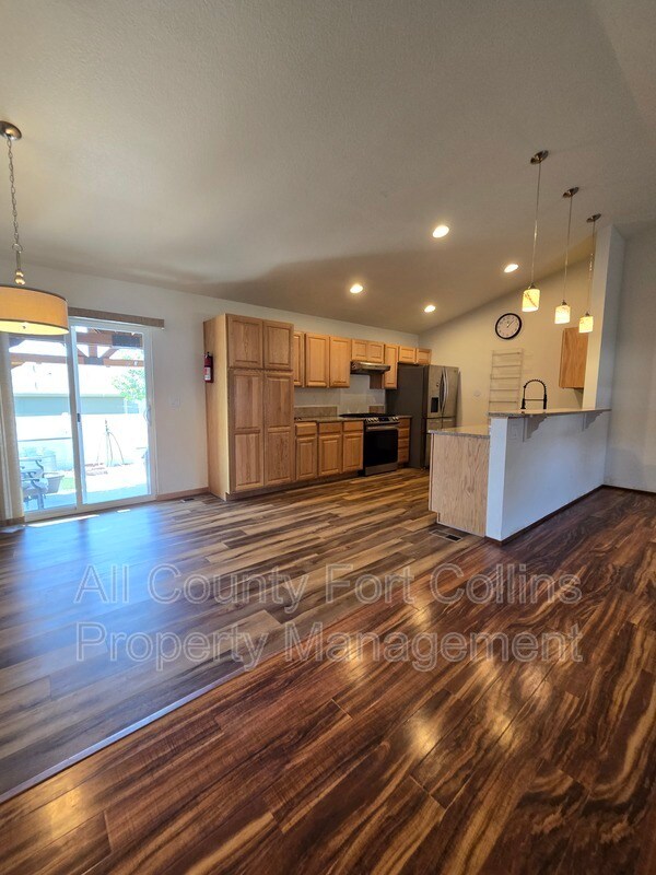 Building Photo - 3727 Mt Spalding St