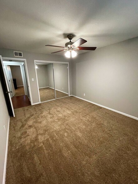 Bedroom 2 - 6216 Robinson St