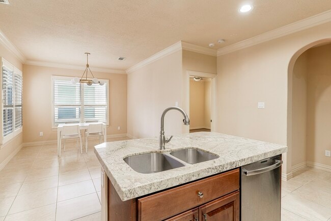 Building Photo - 13417 Preston Cliff Ct