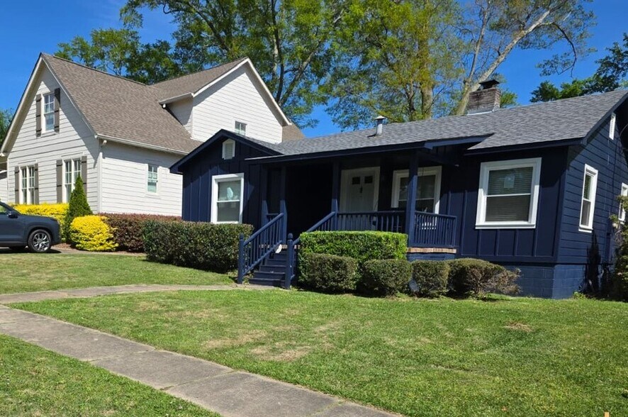 Building Photo - 113 Oglesby Ave