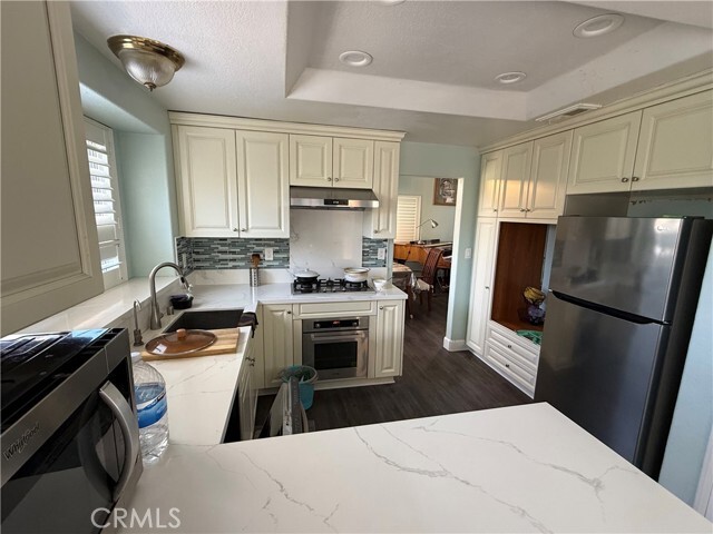 Building Photo - 10237 Kernwood Ct