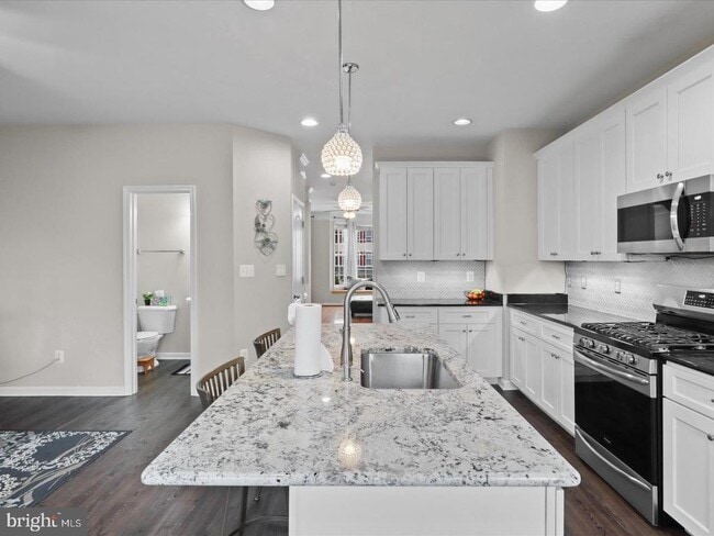 Building Photo - 25077 Cypress Mill Terrace