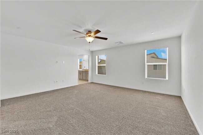 Building Photo - 4567 Merlot Hls Ave